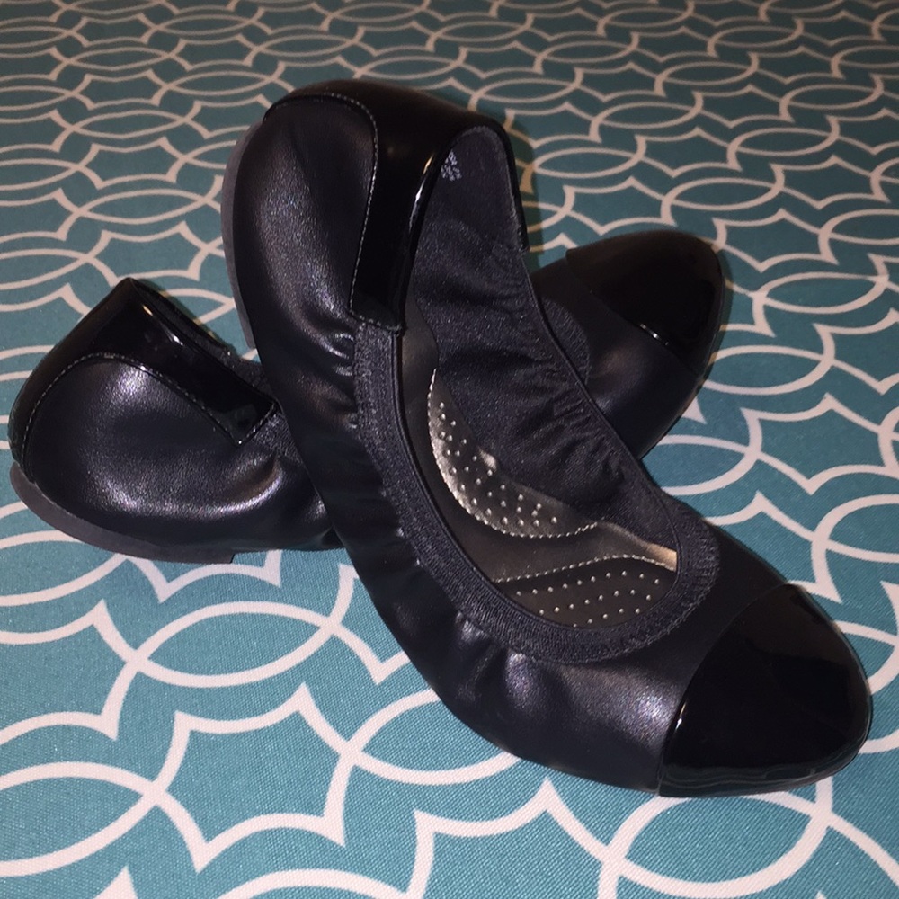 Dexflex Comfort Black Flats Size 71/2